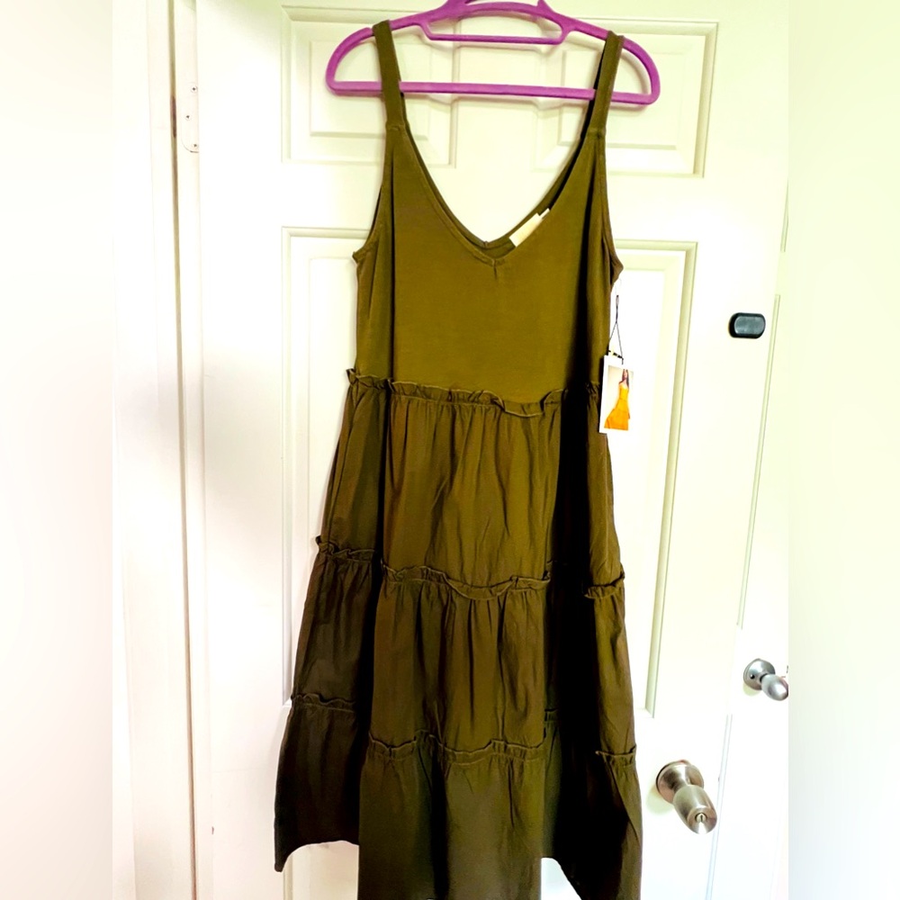 Nation Los Angeles olive dress! With pockets! Size small. Boutique